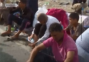 Israel-Hamas: గాజాలో తీవ్ర ఆహార కొరత.. పశువుల దాణా తింటున్న ప్రజలు!