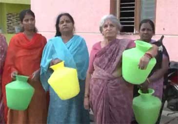 Bengaluru: బెంగళూరులో తీవ్ర రూపం దాల్చిన నీటి సంక్షోభం