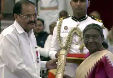 Padma Awards 2024: పద్మ అవార్డుల ప్రదానోత్సవం