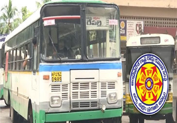 కూటమి ప్రభుత్వం కొత్త బస్సులు కొనుగోలు చేయాలి: ఆర్టీసీ సిబ్బంది